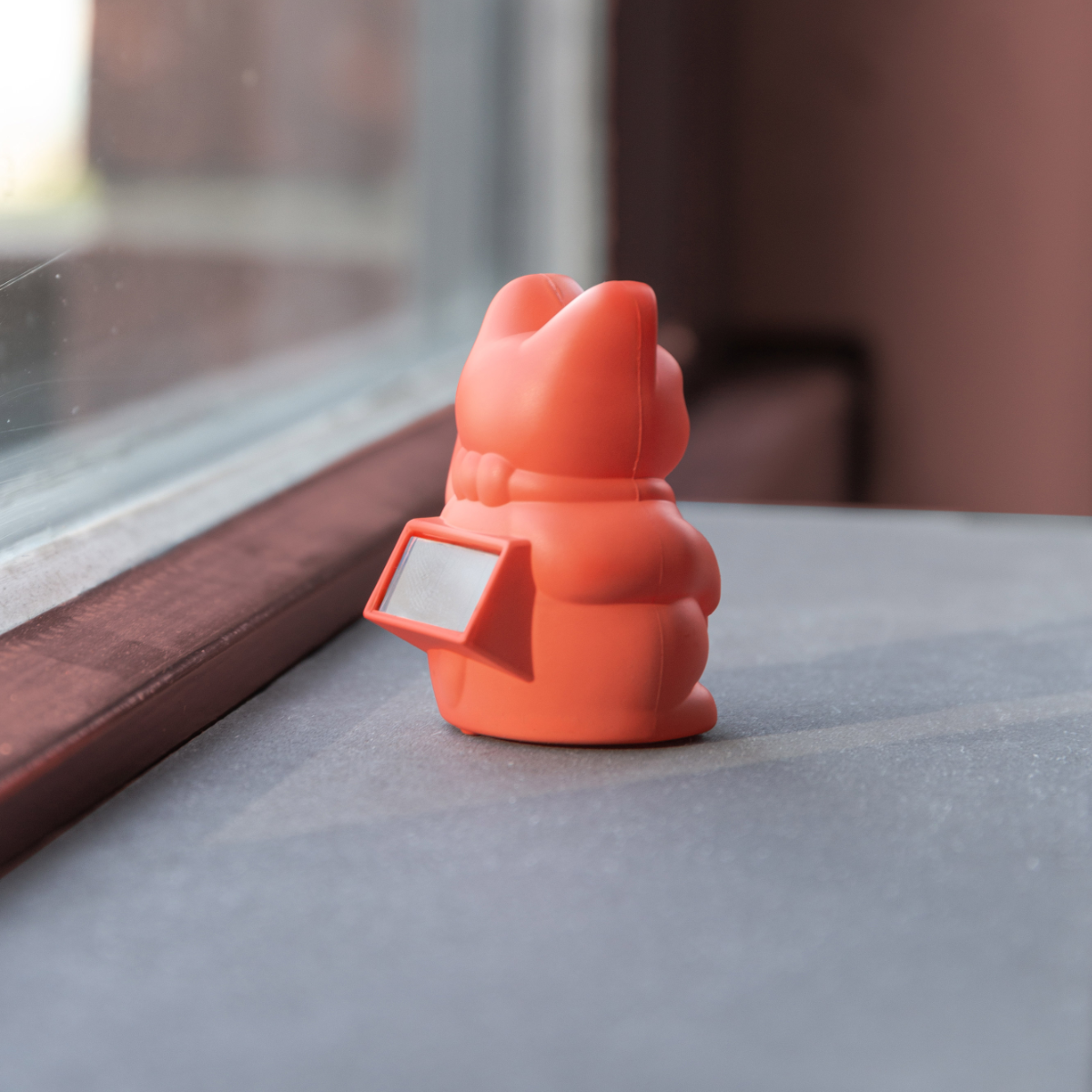 Lucky Cat Solar - Neon Orange