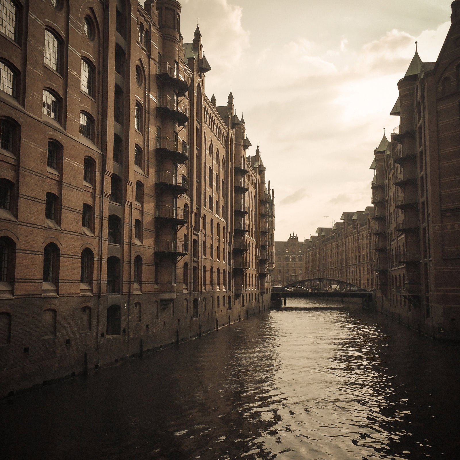 Kopie von Foto "Speicherstadt" 10x10 - Kila #1