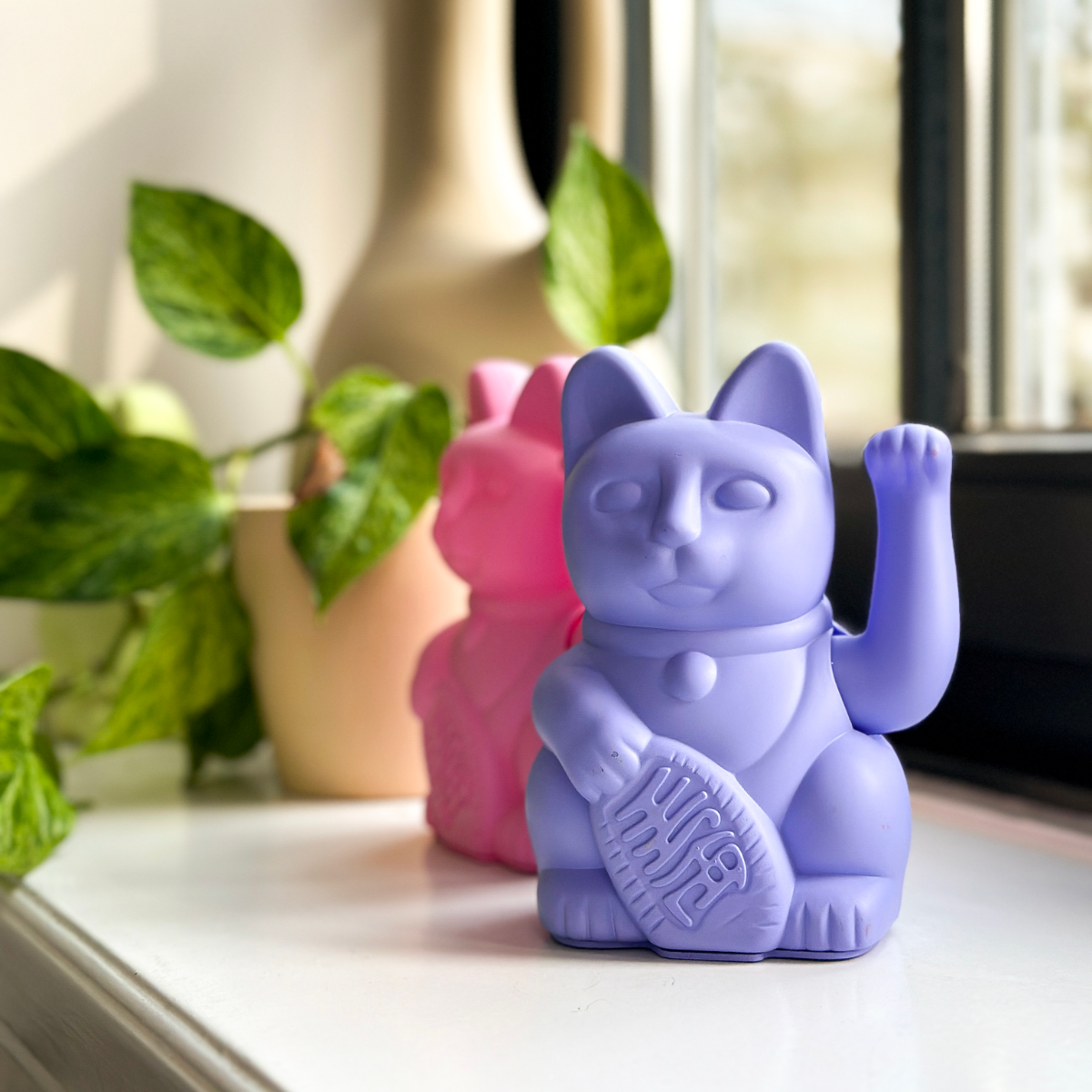 Lucky Cat Classic - Lilac
