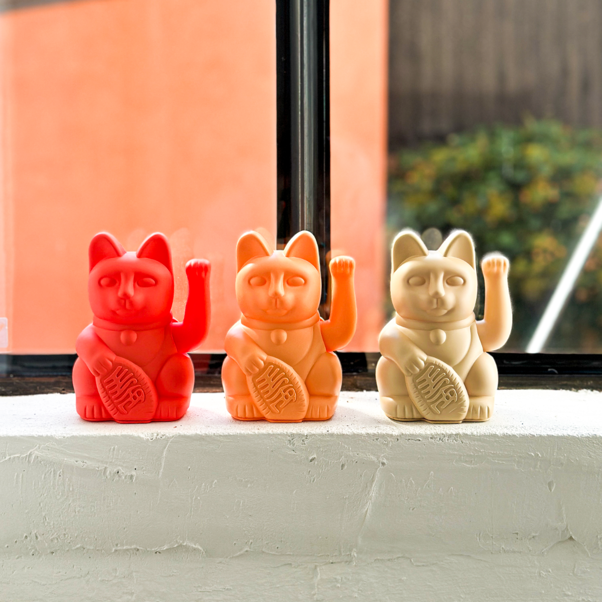 Lucky Cat Classic - Red