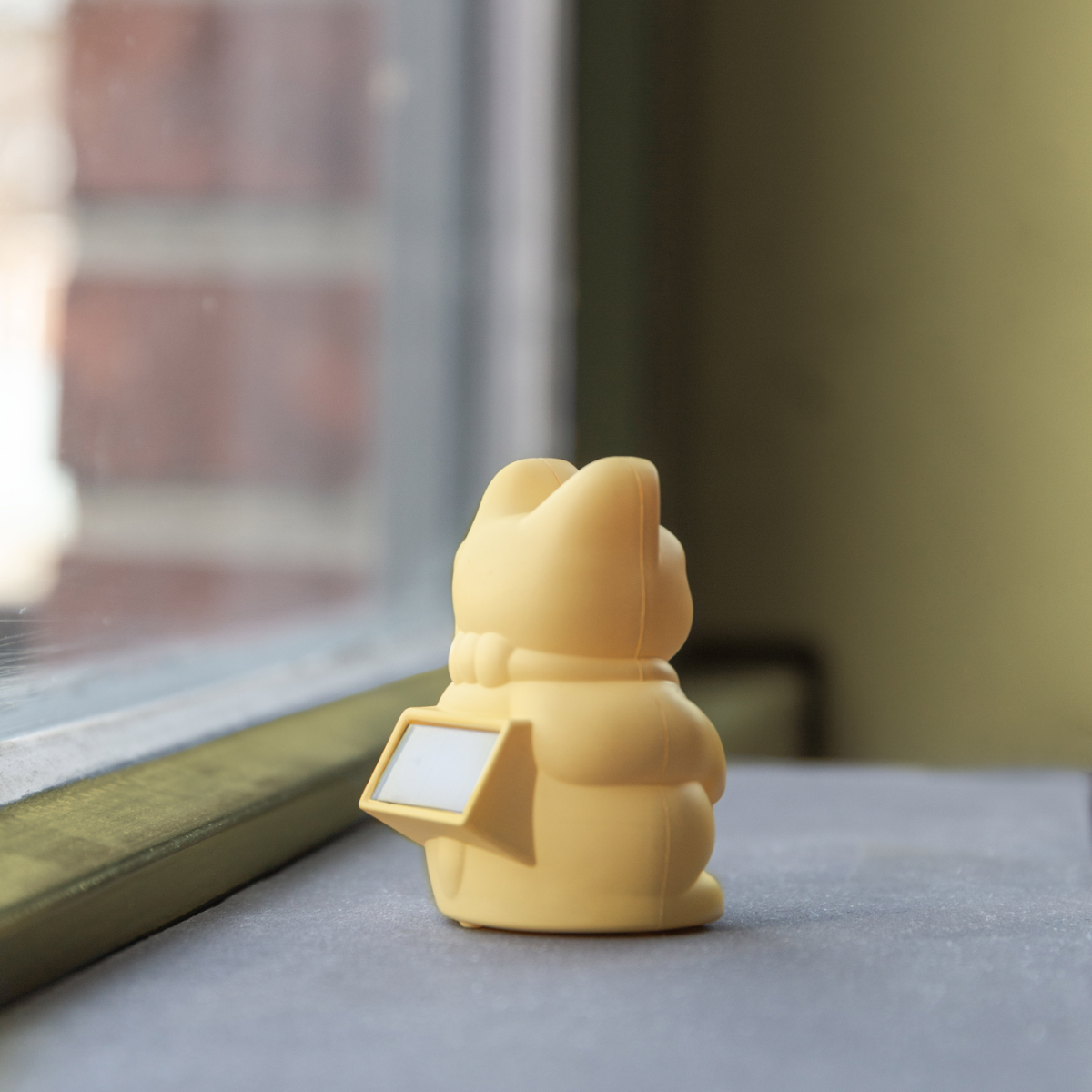 Lucky Cat Solar - Yellow