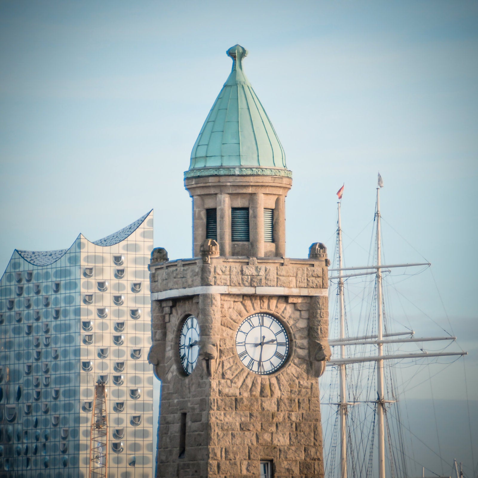 Foto "Dreigestirn" HH-61 10x10 - Kila