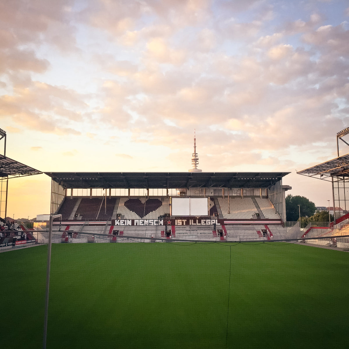 Foto &quot;Nordtribüne&quot; HH-145 10x10 - Kila